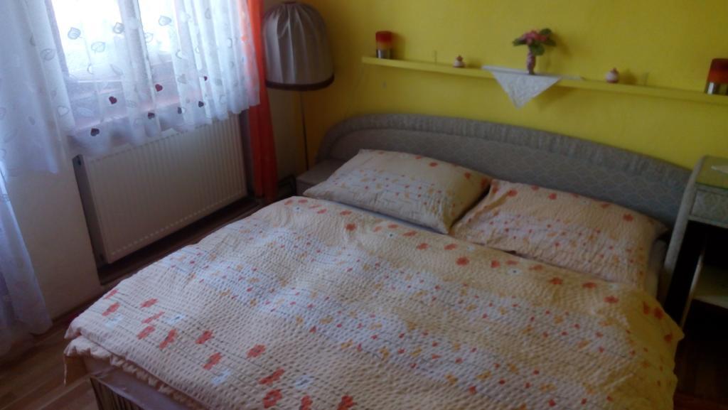 U Tří Koček Jablonne v Podjestedi Exterior foto