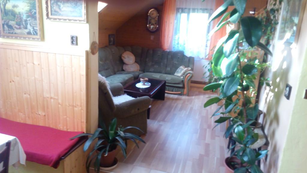 U Tří Koček Jablonne v Podjestedi Exterior foto